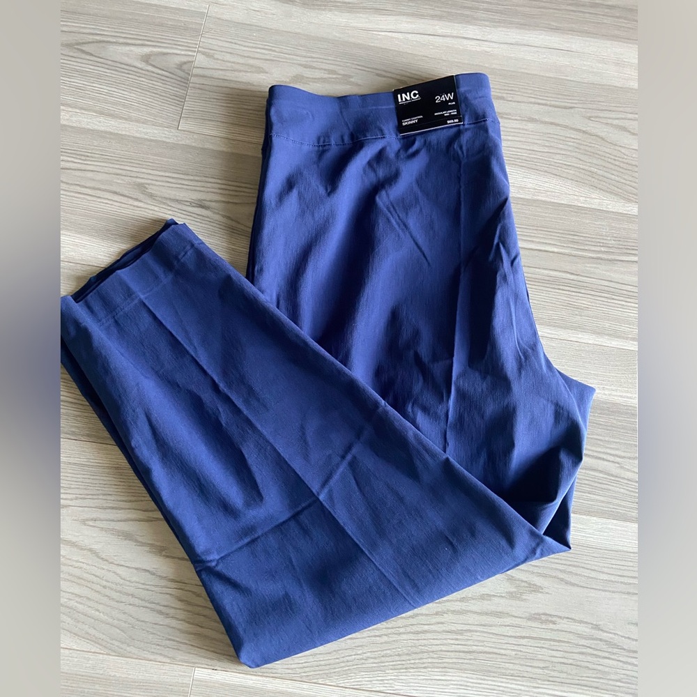 Women's Tummy-Control Pull-On Straight-Leg Pants Size 24W NWT